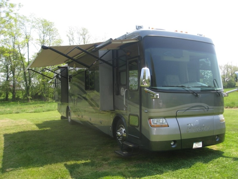 2007 Tiffin Phaeton 40QHS - 002