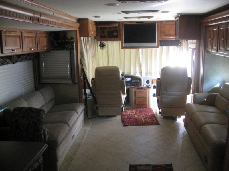 2007 Tiffin Phaeton 40QHS - 004