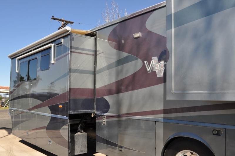 2005 Winnebago Vectra 40 AD - 008
