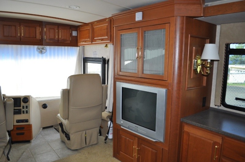 2005 Winnebago Vectra 40 AD - 028