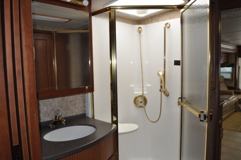 2005 Winnebago Vectra 40 AD - 053