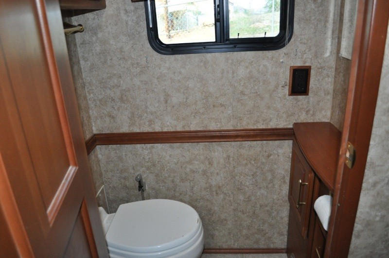 2005 Winnebago Vectra 40 AD - 054