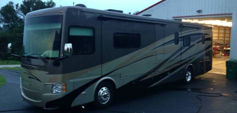 2014 Tiffin Allegro Red 38QRA - 001