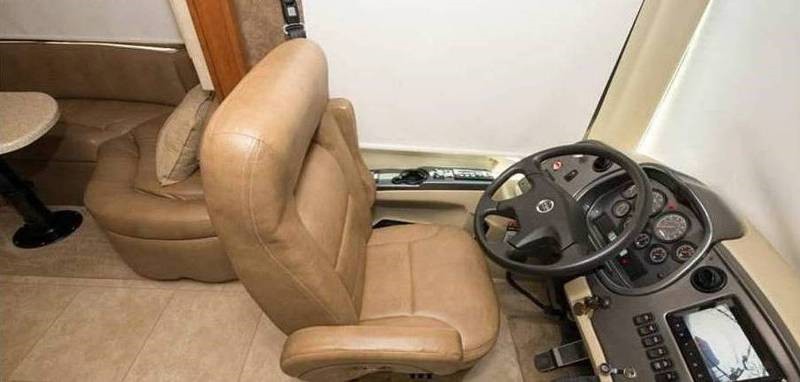 2014 Tiffin Allegro Red 38QRA - 009