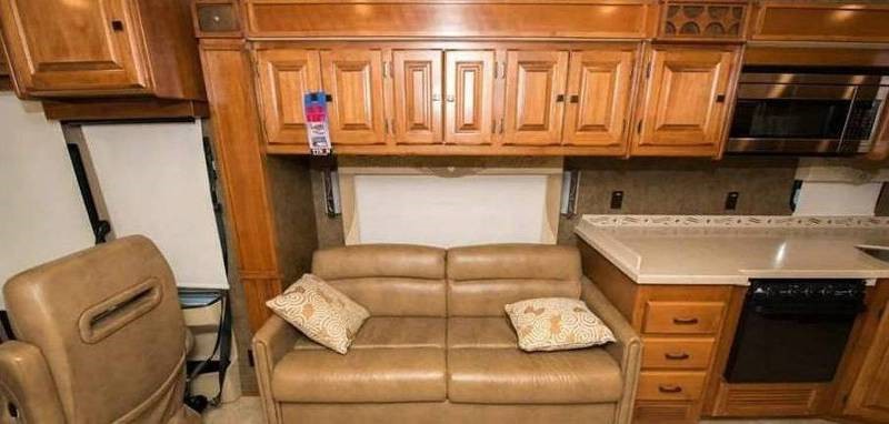 2014 Tiffin Allegro Red 38QRA - 012