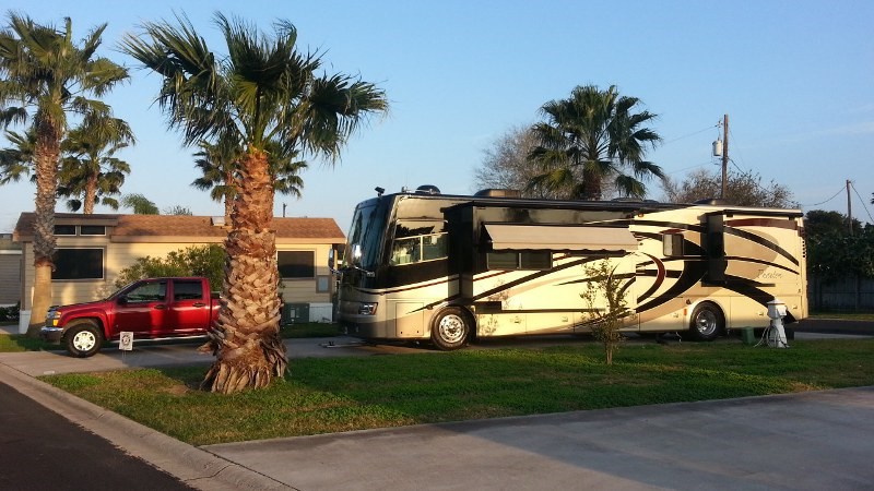 2008 Tiffin Phaeton 40QSH - 002