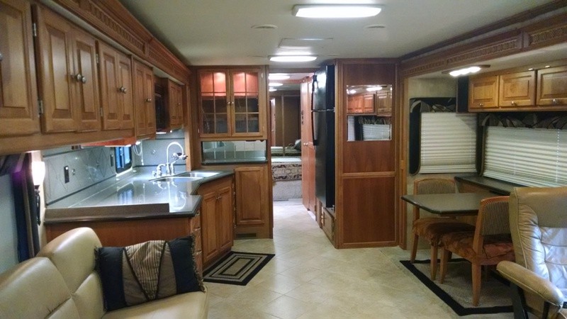 2008 Tiffin Phaeton 40QSH - 008