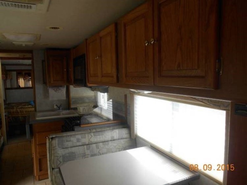 2004 Tiffin Allegro 30DA - 004