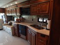 2011 Tiffin Phaeton 40QBH - 008