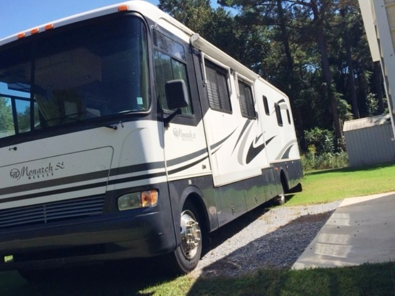 2004 Monaco Monarch SE 36DBD - 004