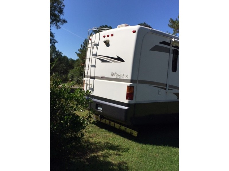 2004 Monaco Monarch SE 36DBD - 007