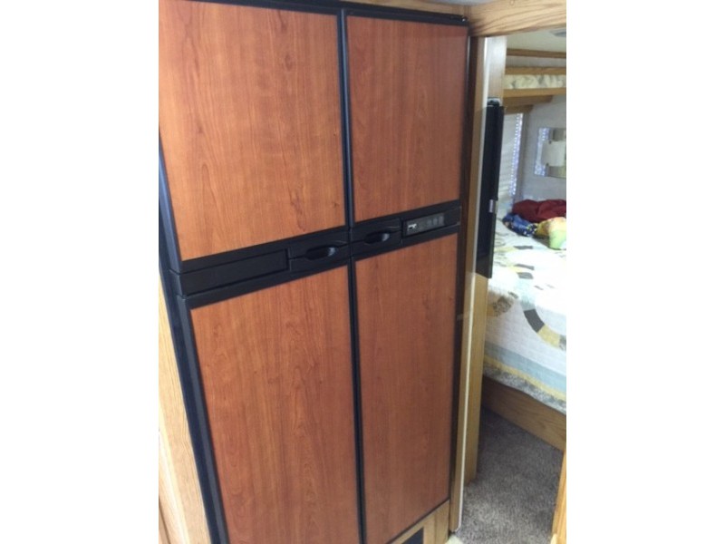 2004 Monaco Monarch SE 36DBD - 015