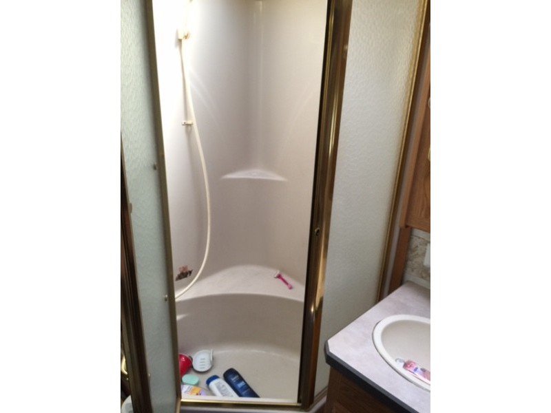 2004 Monaco Monarch SE 36DBD - 018