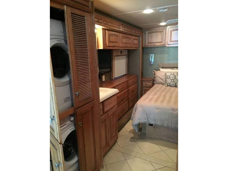 2013 Winnebago Journey 36M -009
