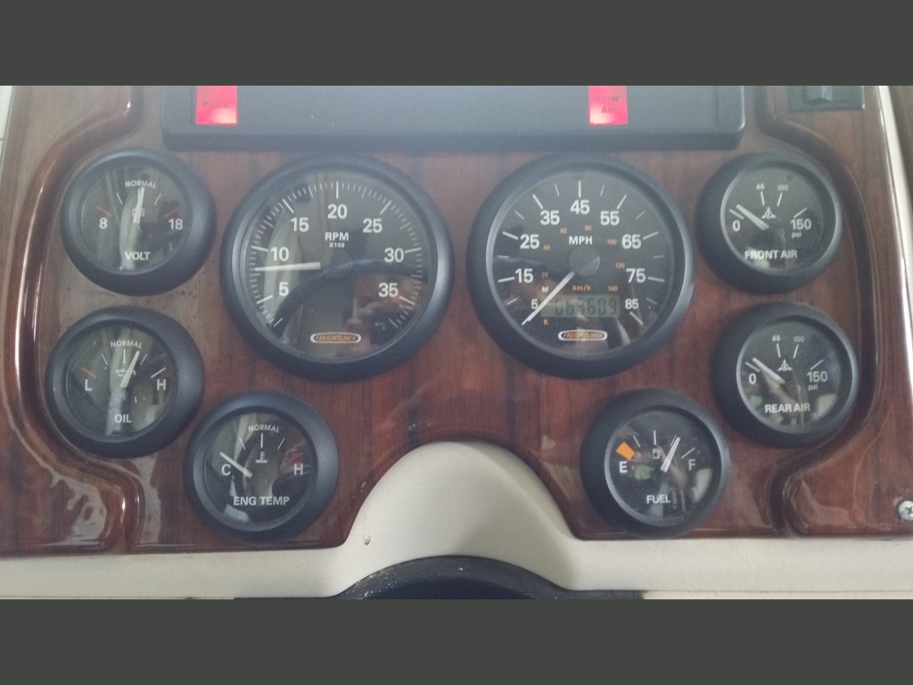 2004 Gulf Stream Atrium -003