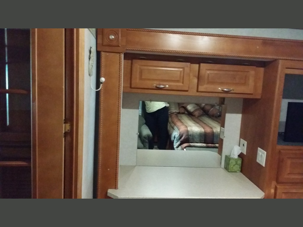 2004 Gulf Stream Atrium -029