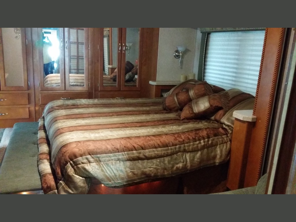 2004 Gulf Stream Atrium -032