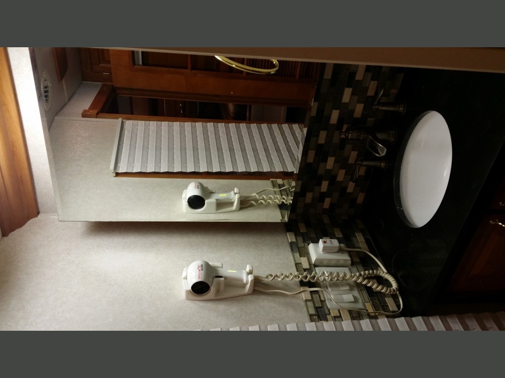 2004 Gulf Stream Atrium -041