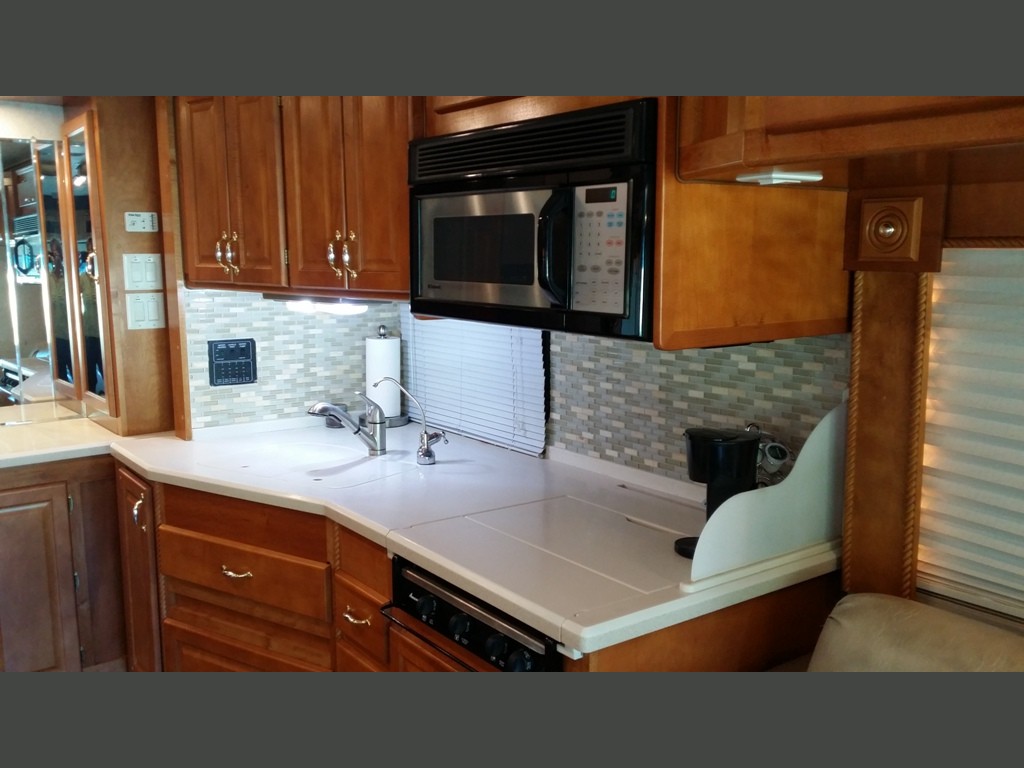 2004 Gulf Stream Atrium -053