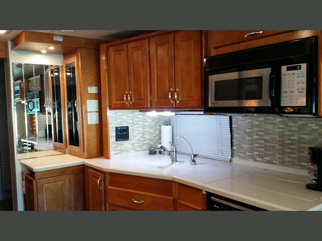 2004 Gulf Stream Atrium -057