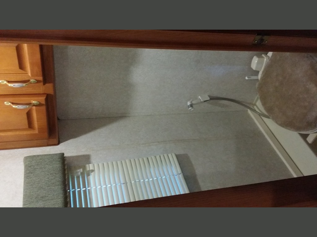 2004 Gulf Stream Atrium -070