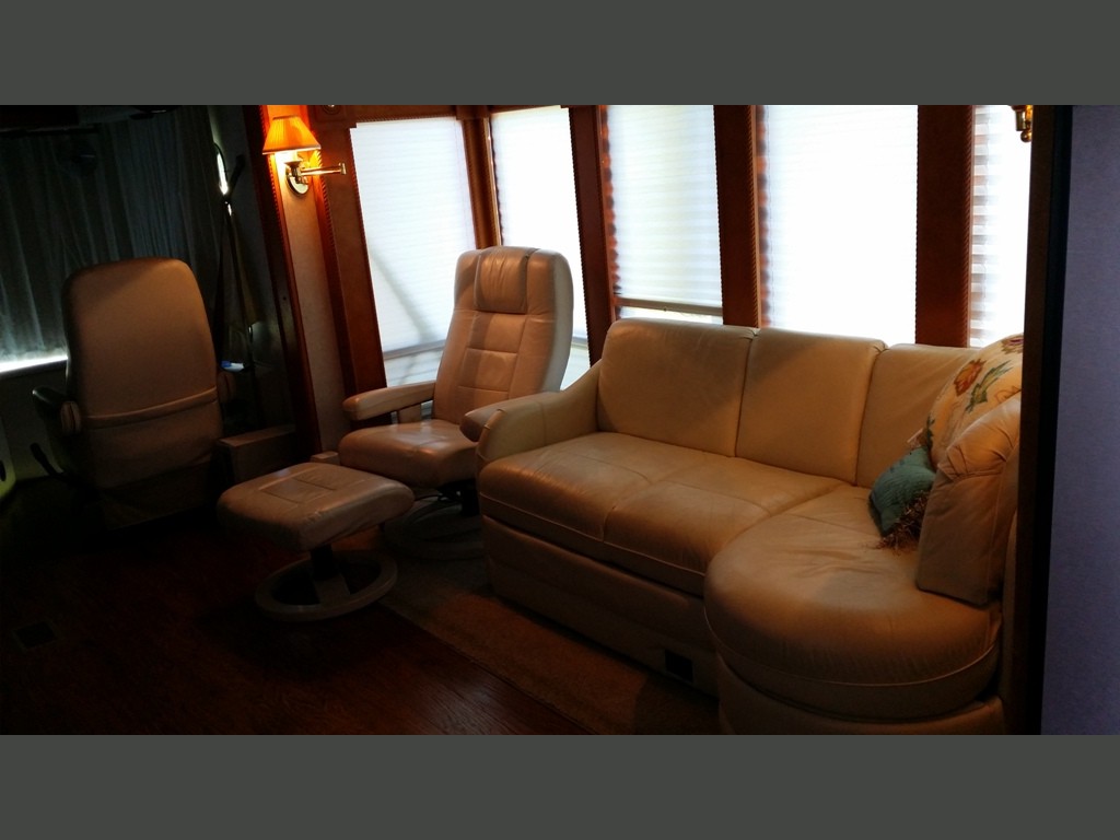 2004 Gulf Stream Atrium -074