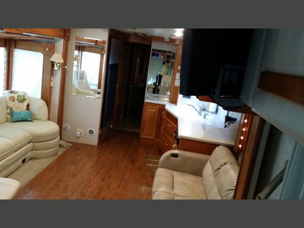 2004 Gulf Stream Atrium -091