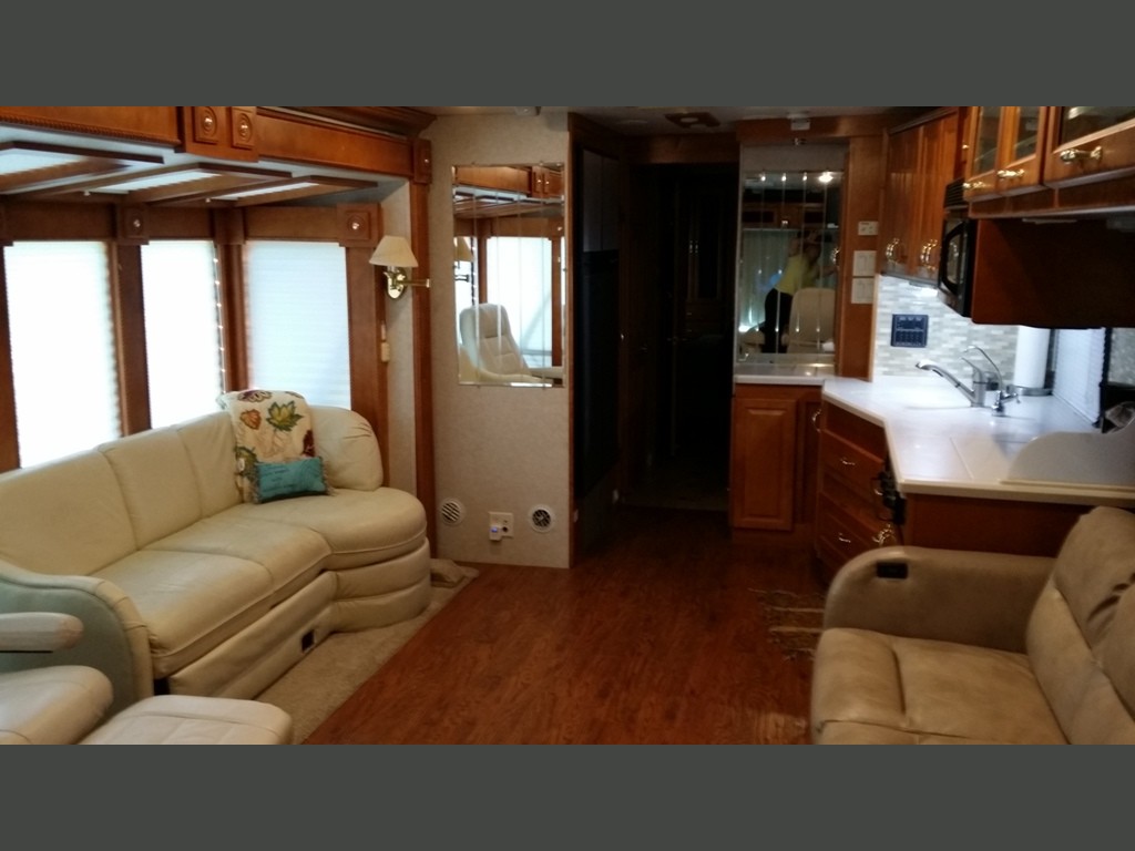 2004 Gulf Stream Atrium -093