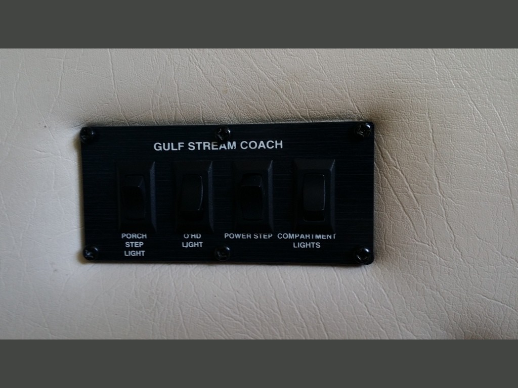 2004 Gulf Stream Atrium -107