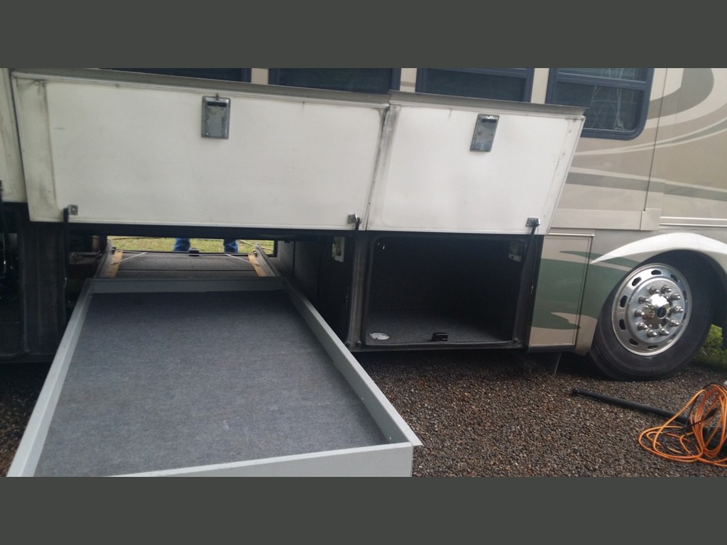 2004 Gulf Stream Atrium -113