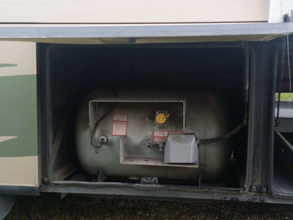 2004 Gulf Stream Atrium -123