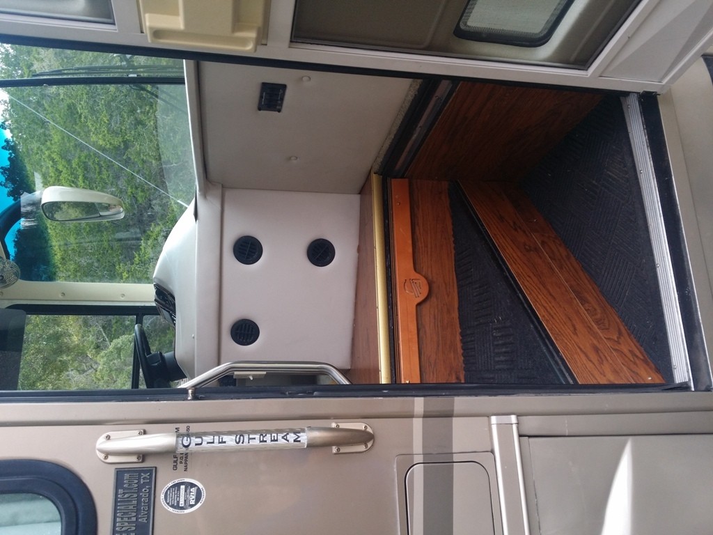 2004 Gulf Stream Atrium -162