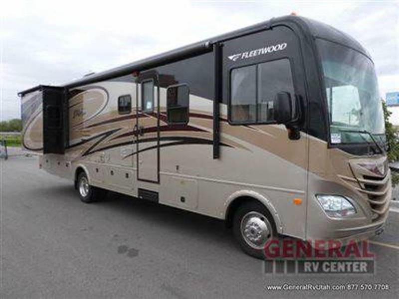 2014 Fleetwood Storm 32V - 012