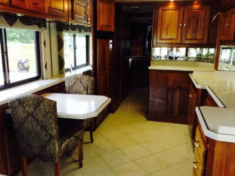 2003 Monaco Dynasty 40 Chancellor - 008