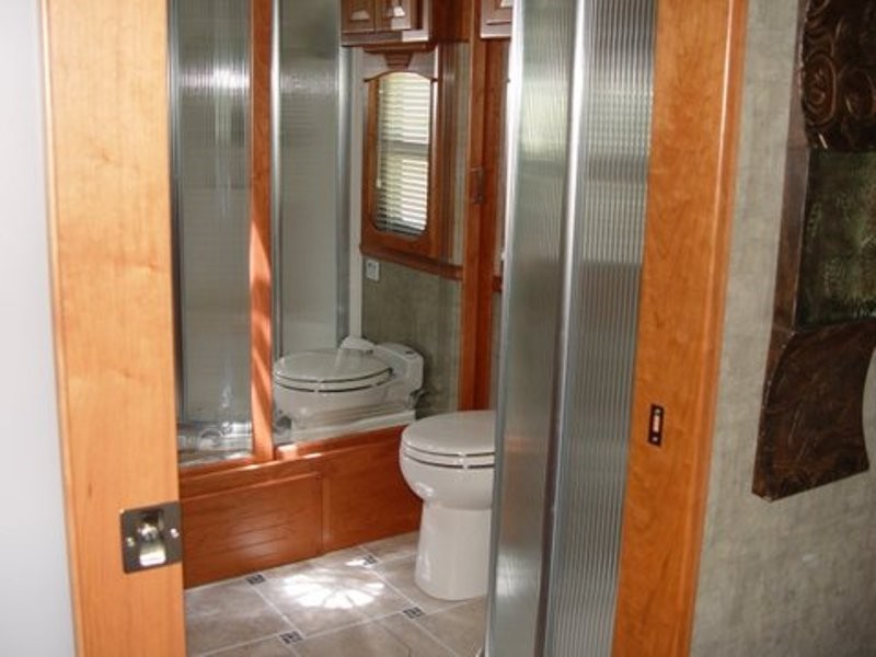 2009 Tiffin Allegro Bus 43QGP - 015