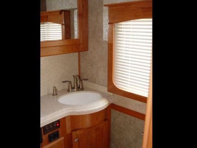 2009 Tiffin Allegro Bus 43QGP - 016