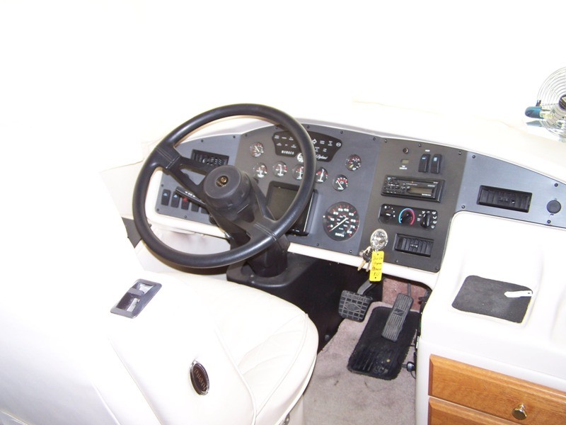 2000 Monaco Diplomat 38D - 017