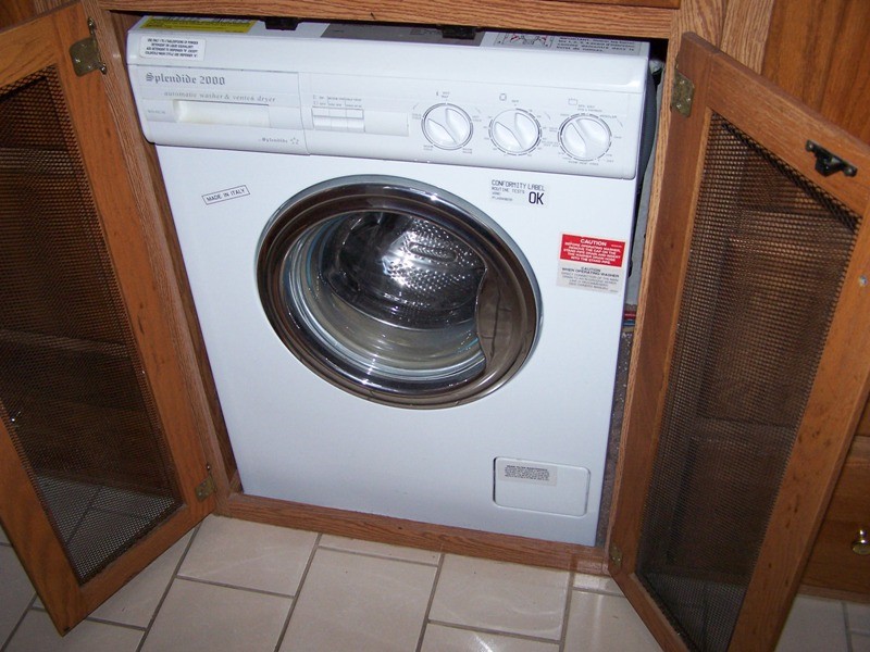 2000 Monaco Diplomat 38D - 020