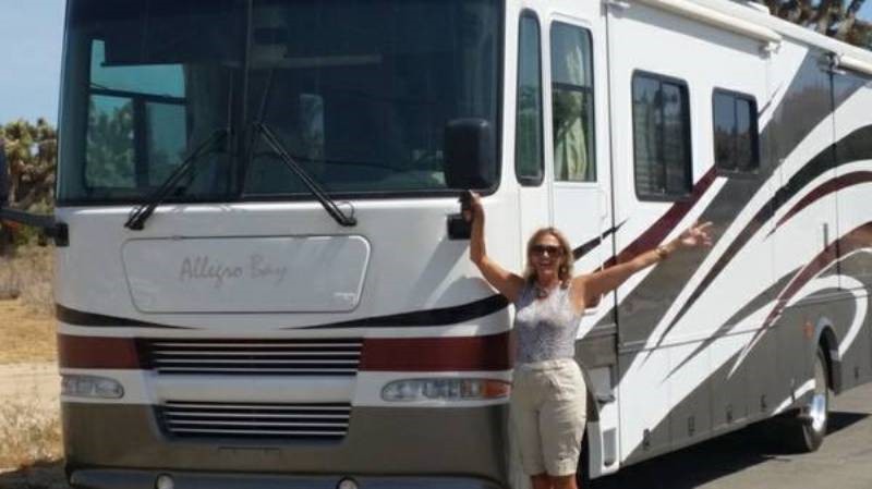 2006 Tiffin Allegro Bay 37DB - 001