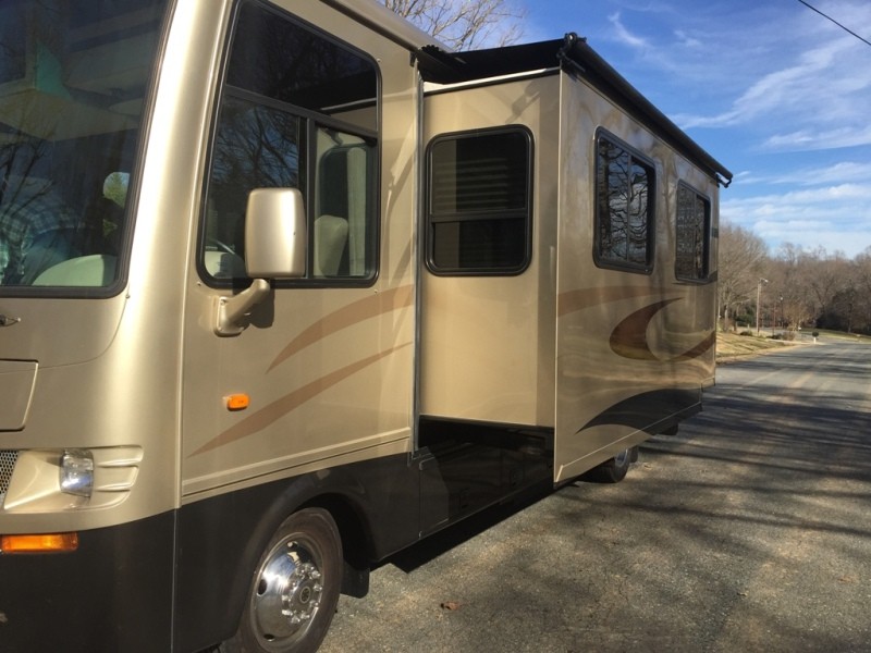 2008 Newmar Bay Star 2901 - 002