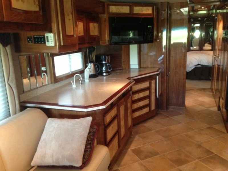 2004 Beaver Marquis 40 RUBY - 003