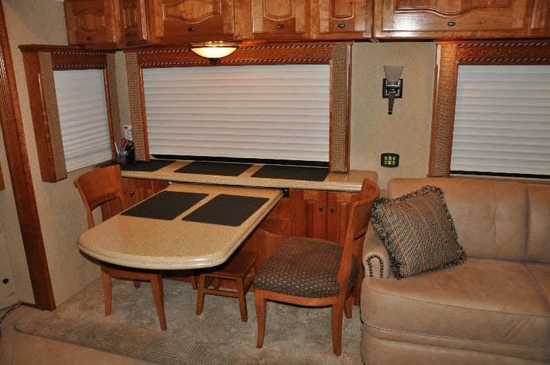 2008 Monaco Signature Buckingham IV - 007