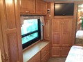 2004 Newmar Kountry Star 3702 - 011