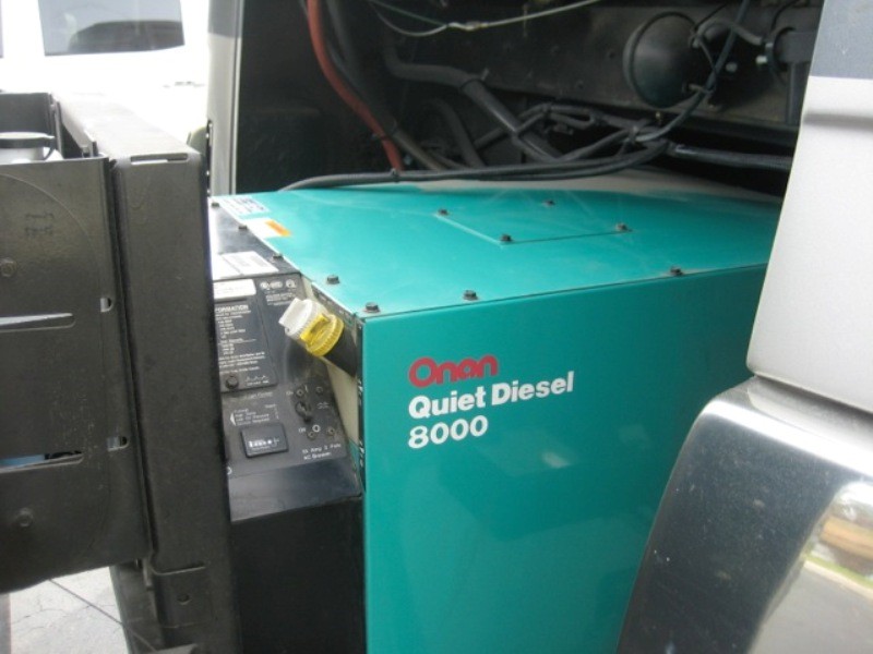 2009 Monaco Diplomat 38PDQ - 010