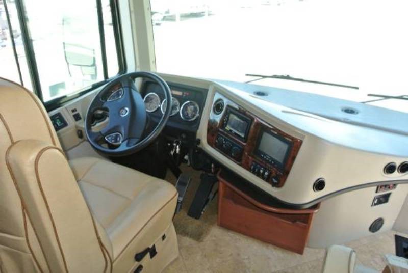 2012 Fleetwood Discovery 42M - 008