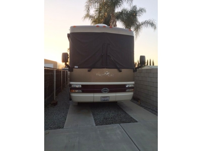 2006 National RV Tropical - 005