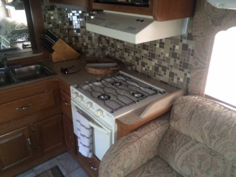 2002 Coachman Santera - 006