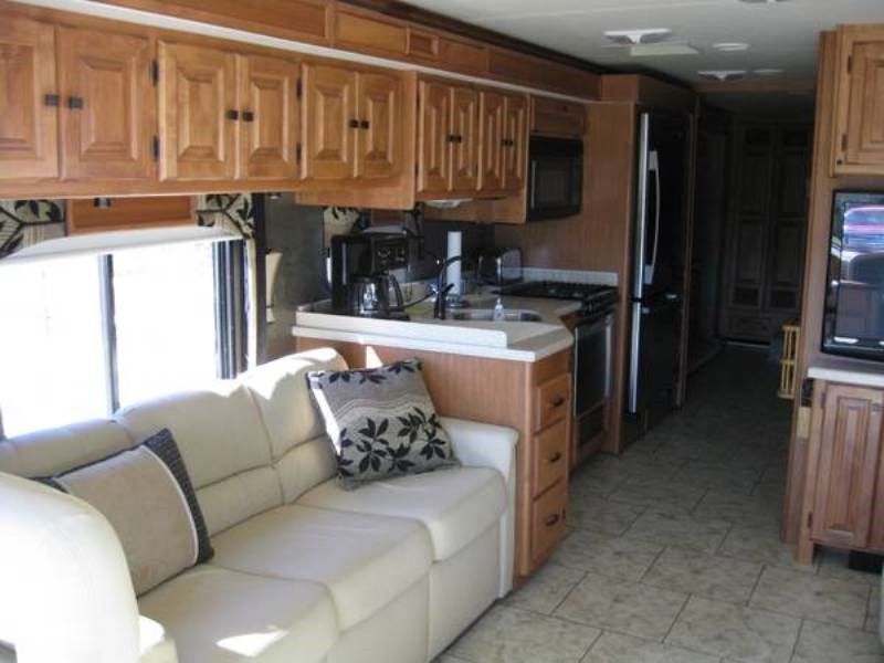 2011 Tiffin Allegro RED - 005