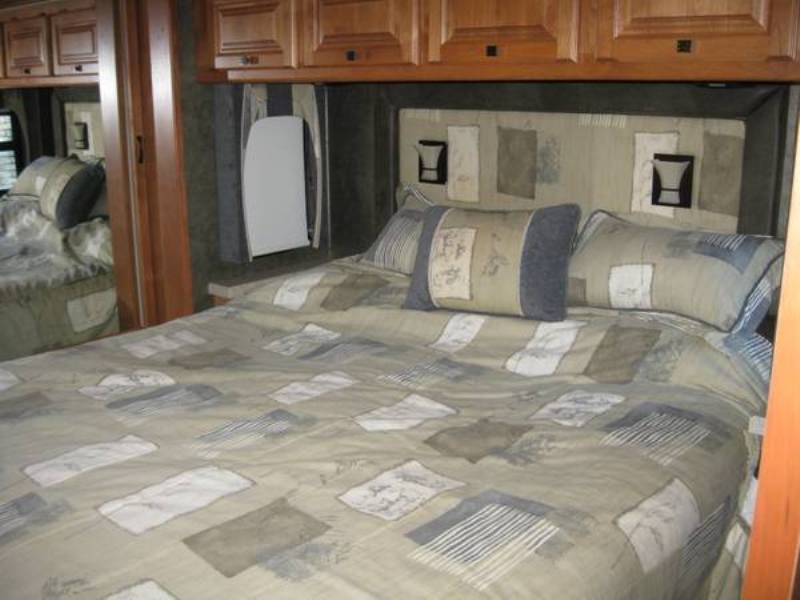 2011 Tiffin Allegro RED - 014