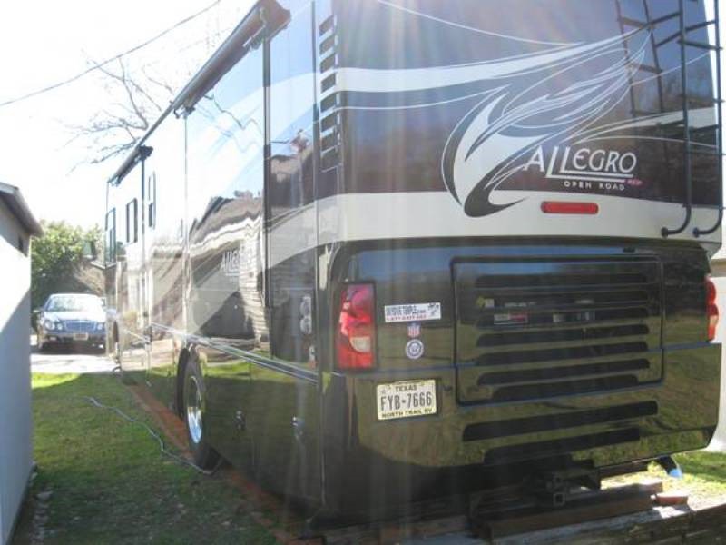 2011 Tiffin Allegro RED - 018